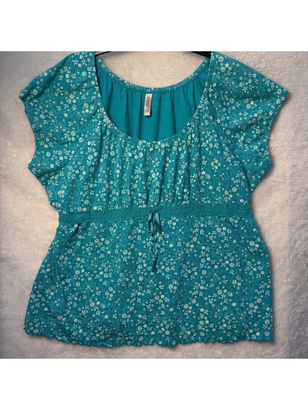 Gitano Plus Size 26/28W Teal Floral Blouse With Crochet Waist & Tie Accents